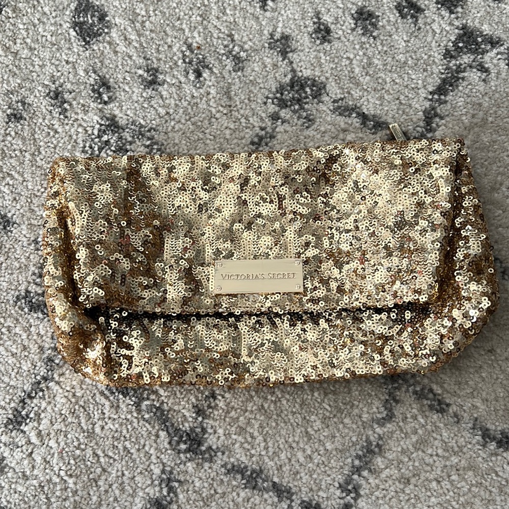 Victoria’s Secret clutch